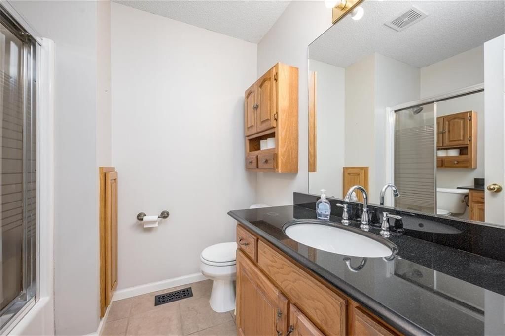 909 Village Street — photo 15