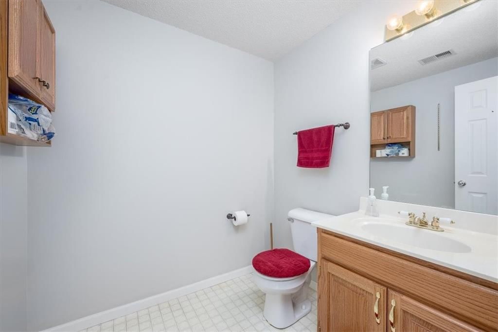 909 Village Street — photo 20