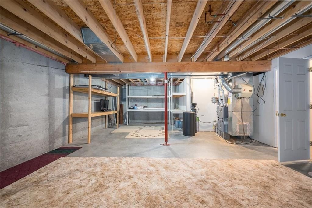 909 Village Street — photo 21