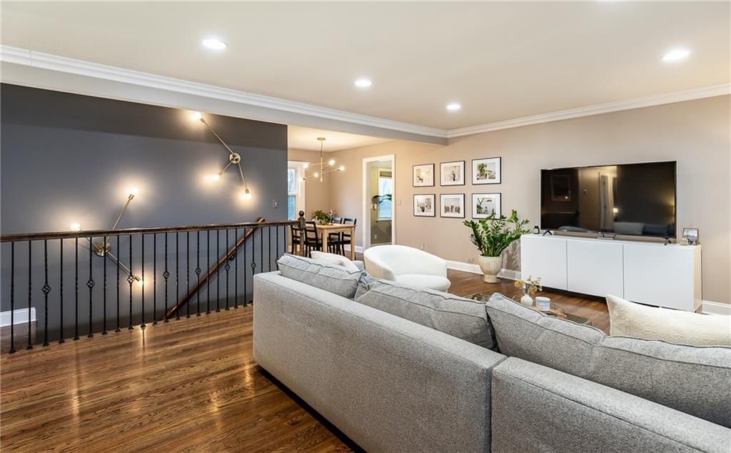 6207 W 76th Street — photo 5