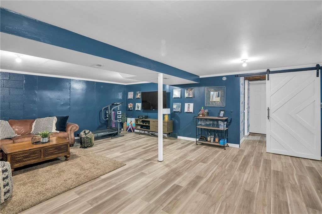 6720 N Wayne Avenue — photo 31