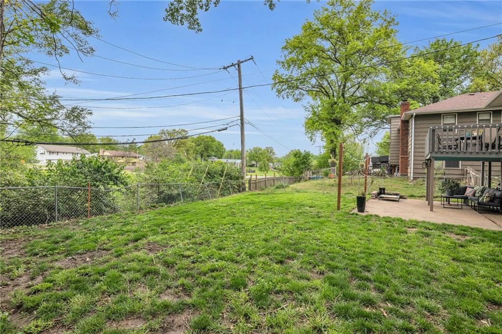 6720 N Wayne Avenue — photo 42
