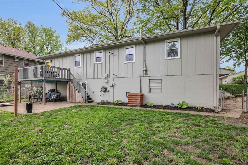 6720 N Wayne Avenue — photo 43