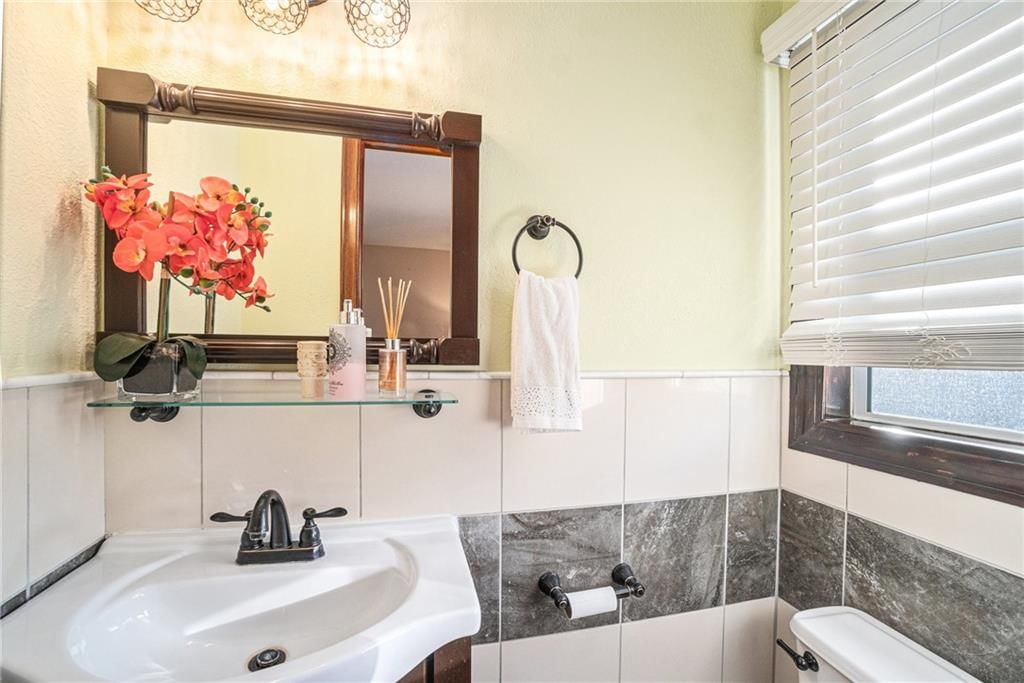 5015 Waverly Avenue — photo 12