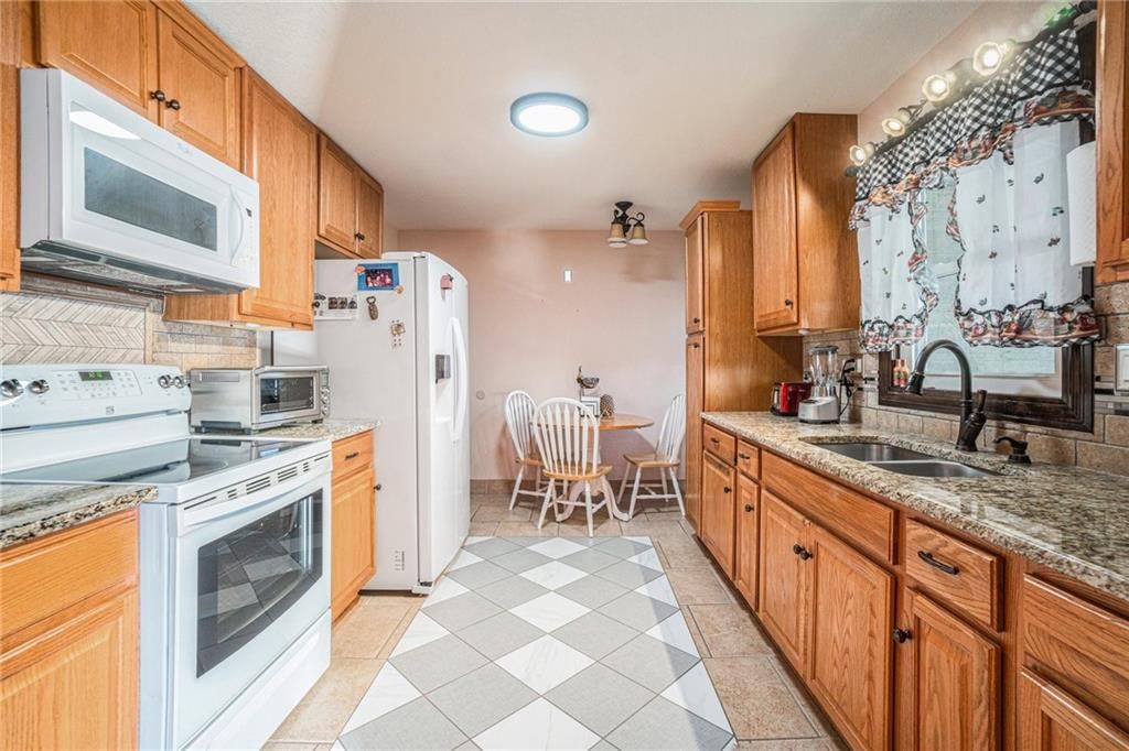 5015 Waverly Avenue — photo 13