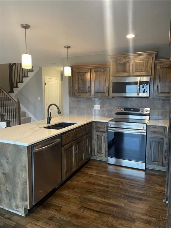 25271 W 149th Terrace — photo 3