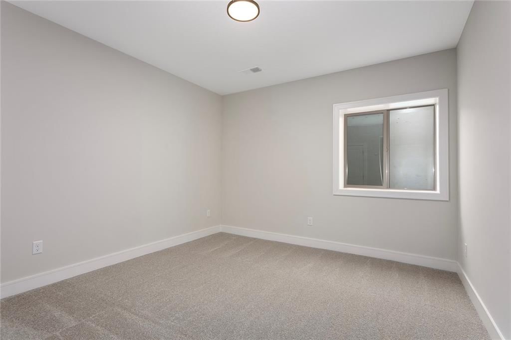13472 W 177th Street — photo 35