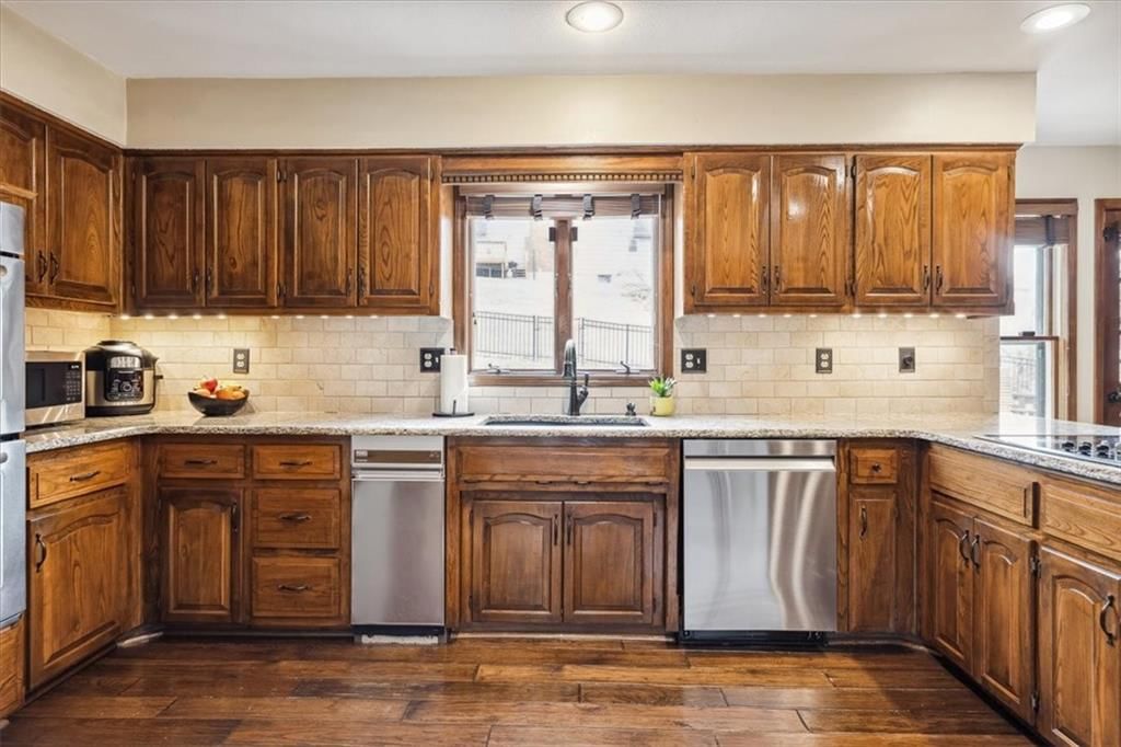 613 NW 44th Street — photo 10