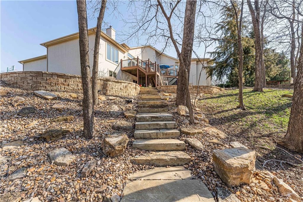 6402 Warwick Street — photo 55