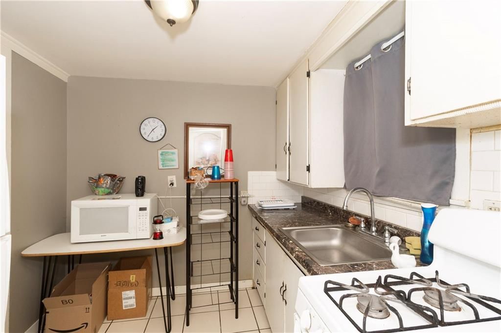 2106-08 N 47th Street — photo 11