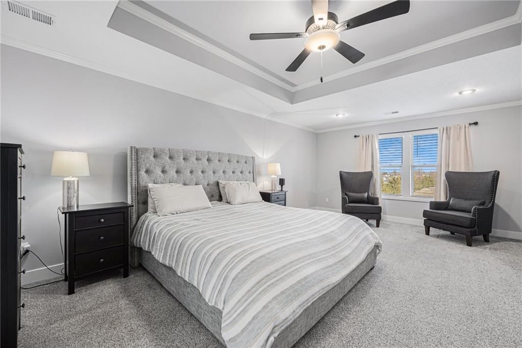 5823 Belmont Drive — photo 17