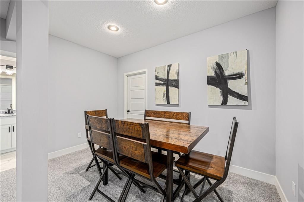 5823 Belmont Drive — photo 31