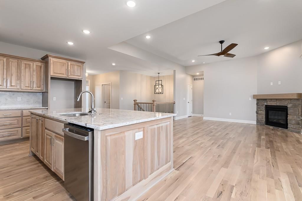 12921 Sloan Avenue — photo 6