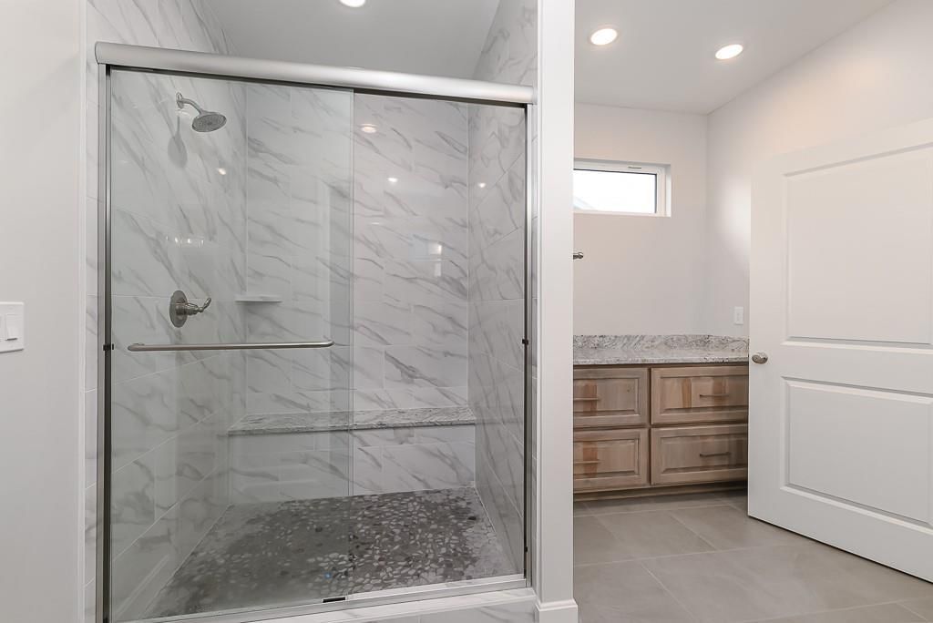 12921 Sloan Avenue — photo 16