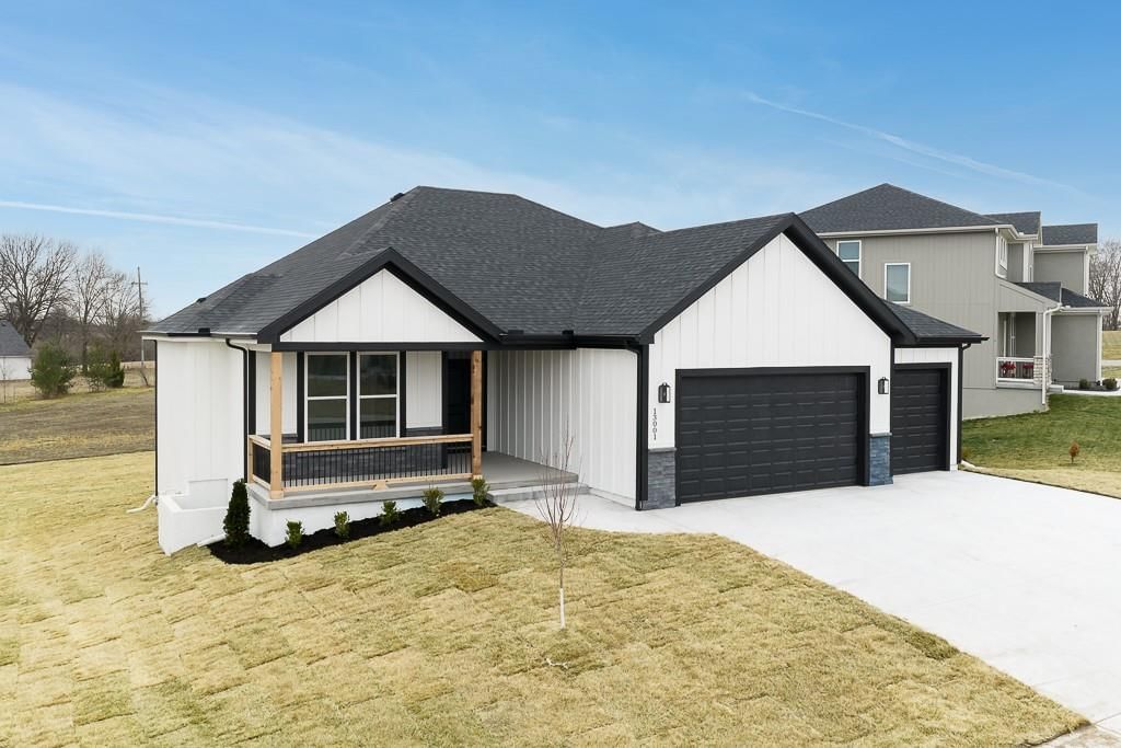 13001 Sloan Avenue — photo 3