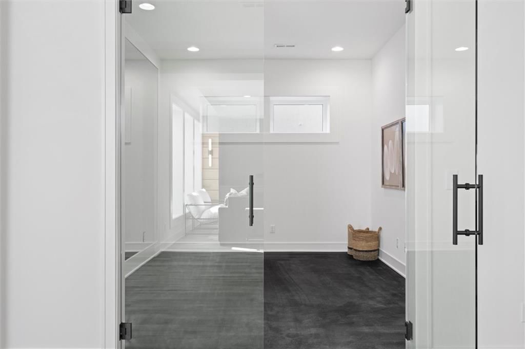 12315 W 183rd Terrace — photo 35