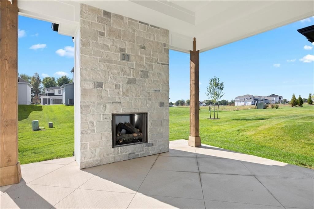 12315 W 183rd Terrace — photo 41