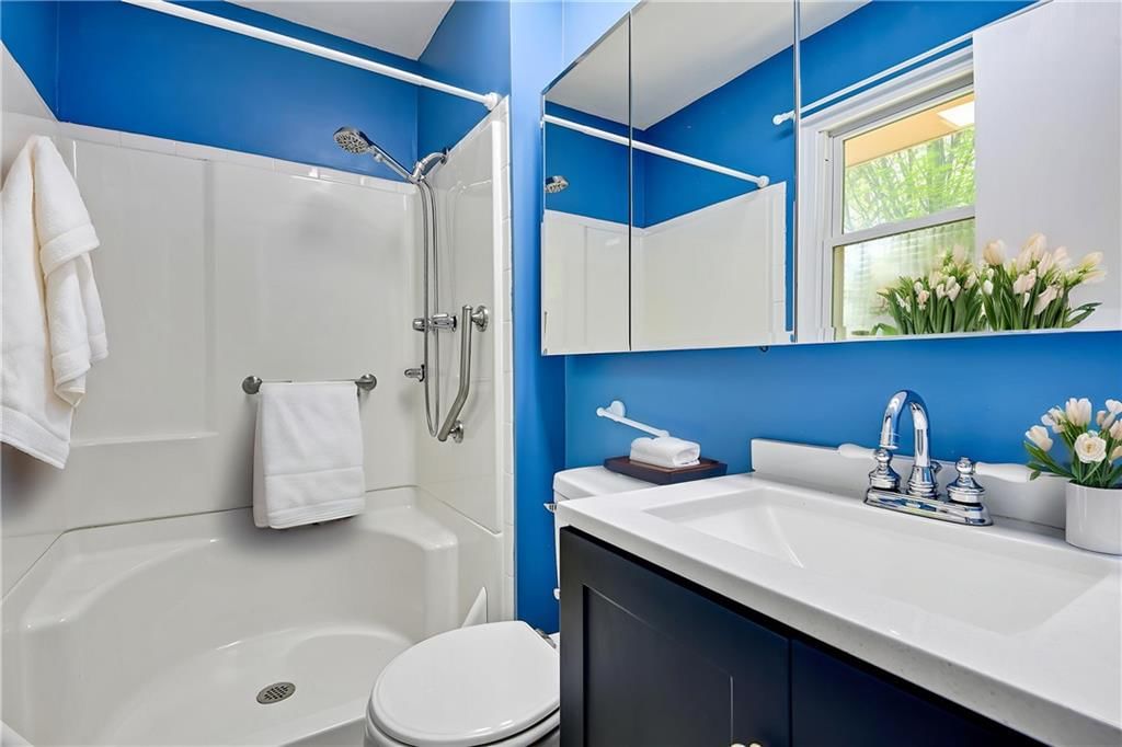 11001 Jackson Avenue — photo 16