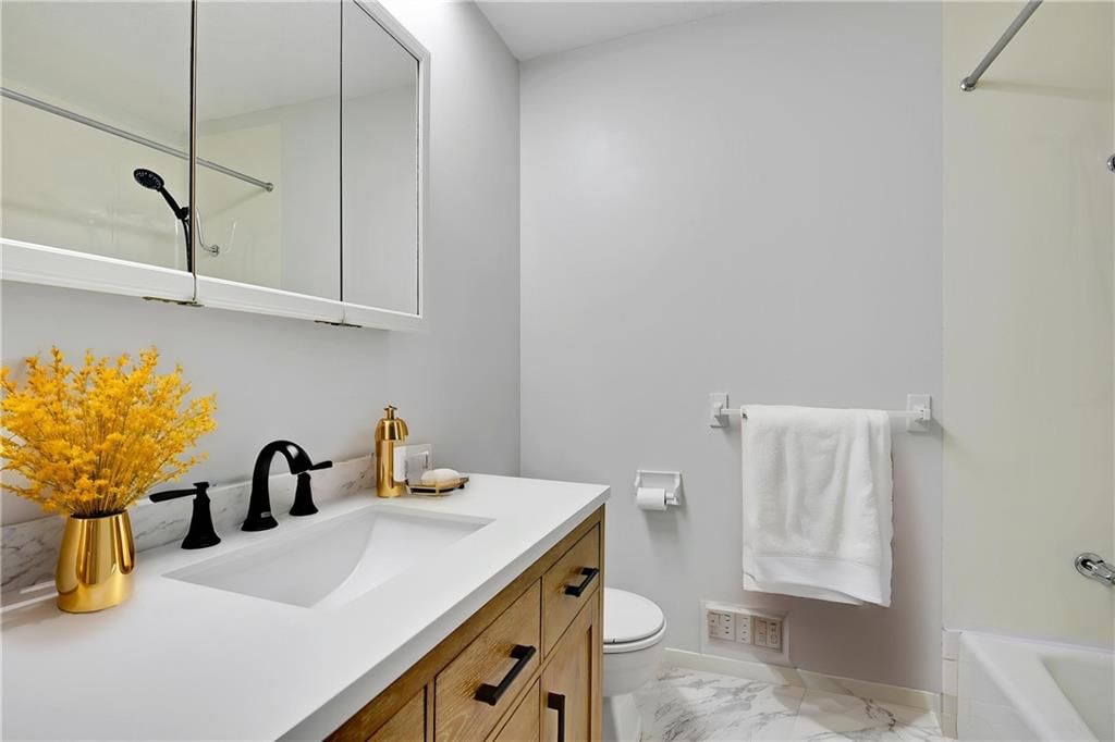 11001 Jackson Avenue — photo 19