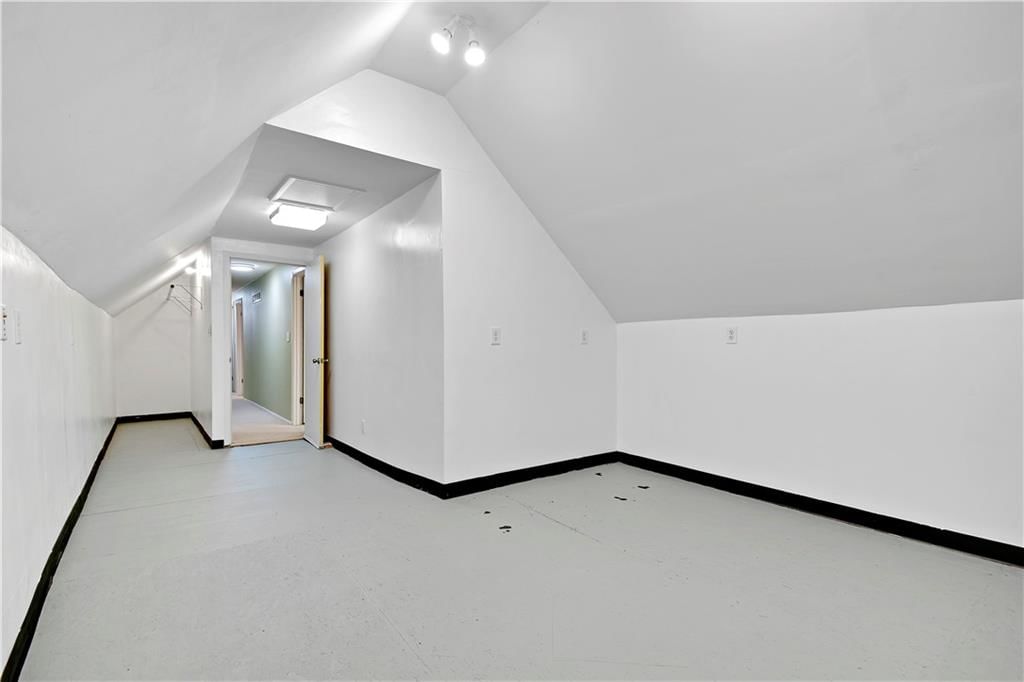 11001 Jackson Avenue — photo 24