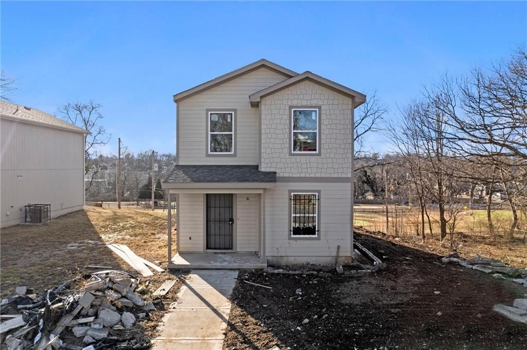 Photo 1 of 22 - 4024 Highland Avenue