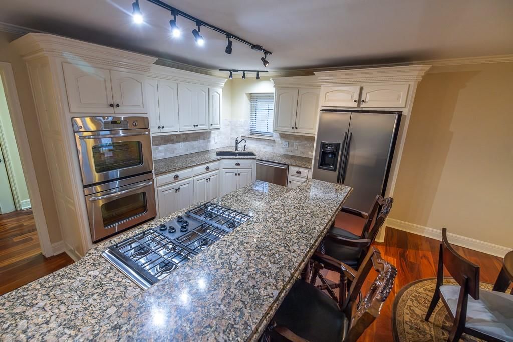 102 Walnut Street — photo 23