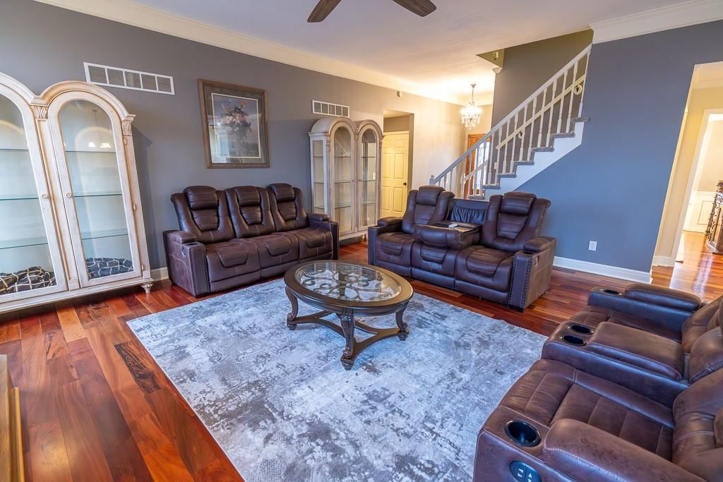 102 Walnut Street — photo 30