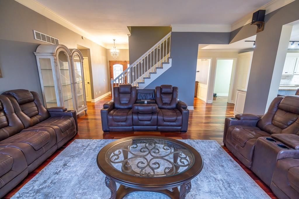 102 Walnut Street — photo 31