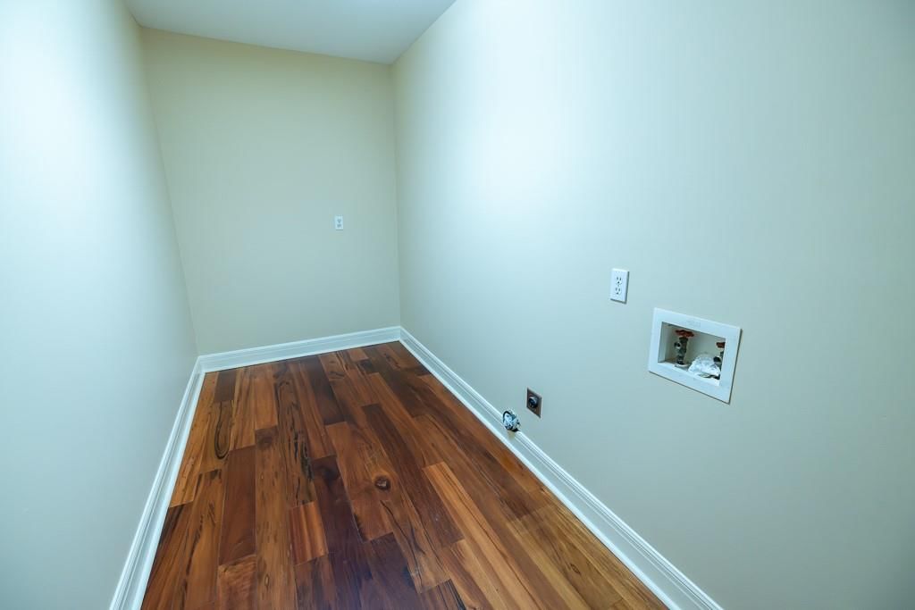 102 Walnut Street — photo 34