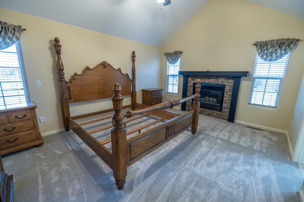 102 Walnut Street — photo 36