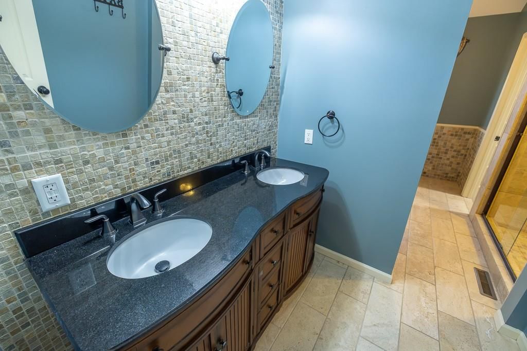 102 Walnut Street — photo 39