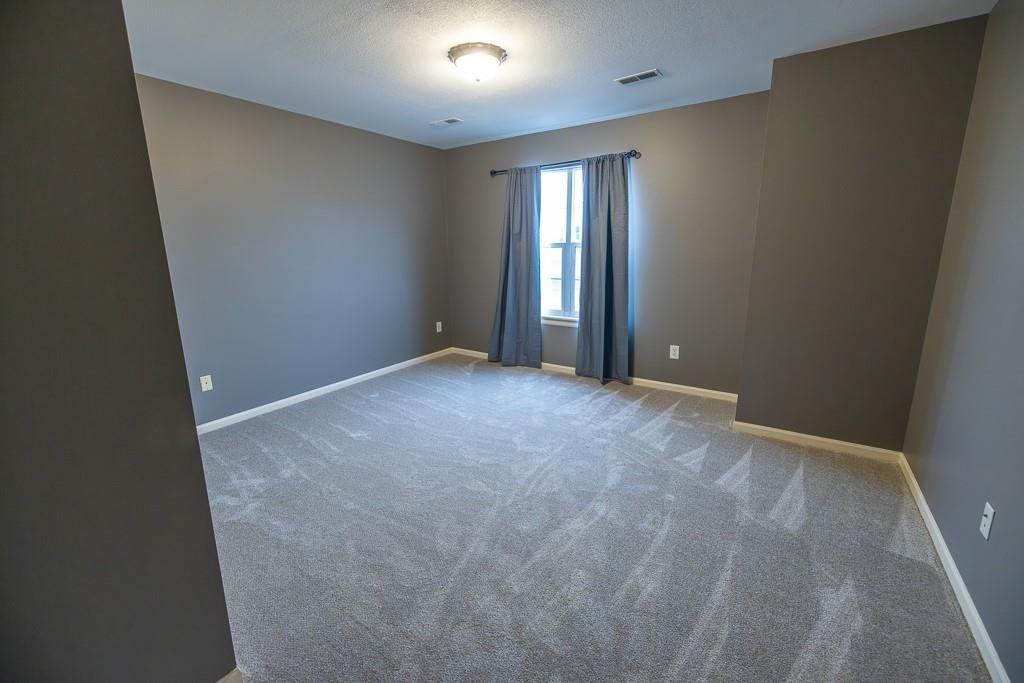 102 Walnut Street — photo 48