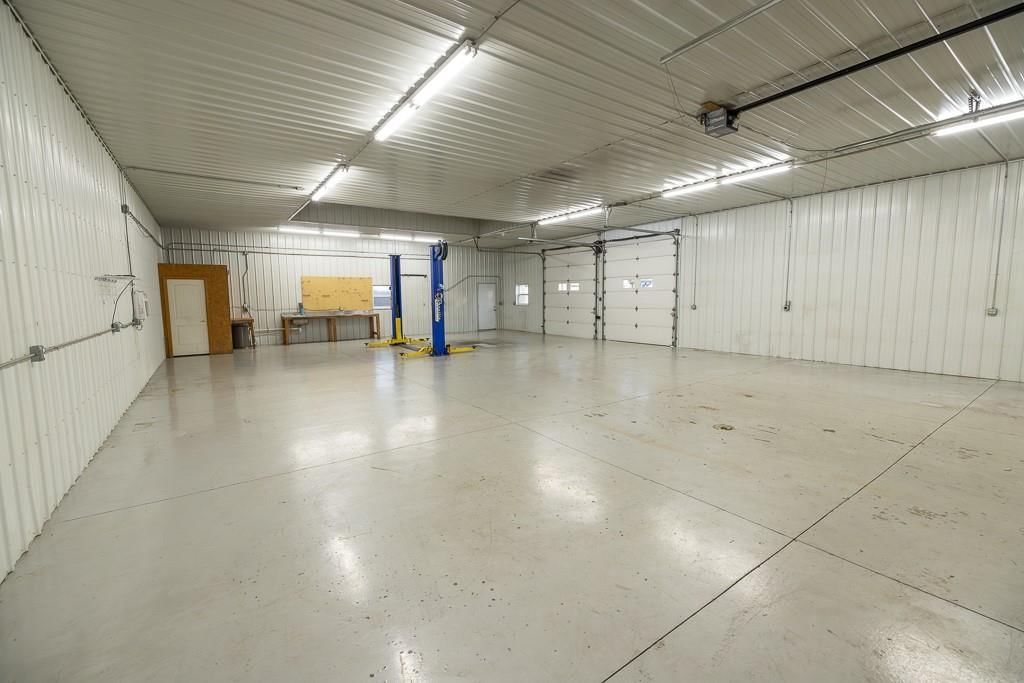 102 Walnut Street — photo 73