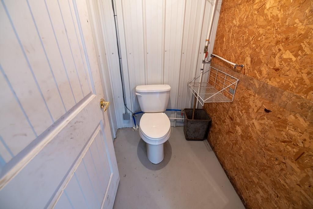 102 Walnut Street — photo 74