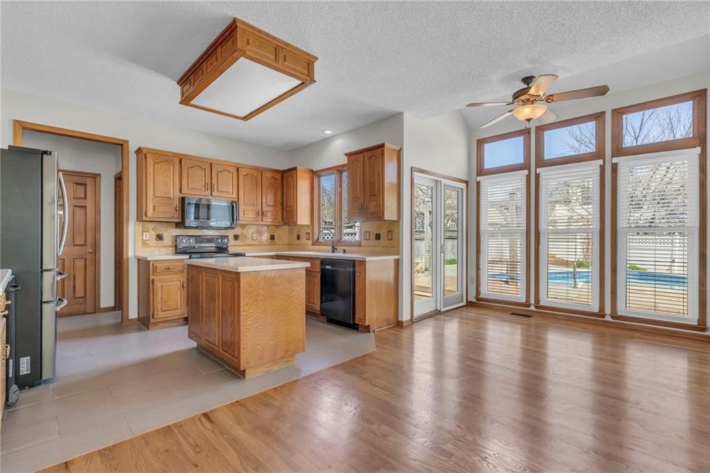 16512 W 132nd Street — photo 25