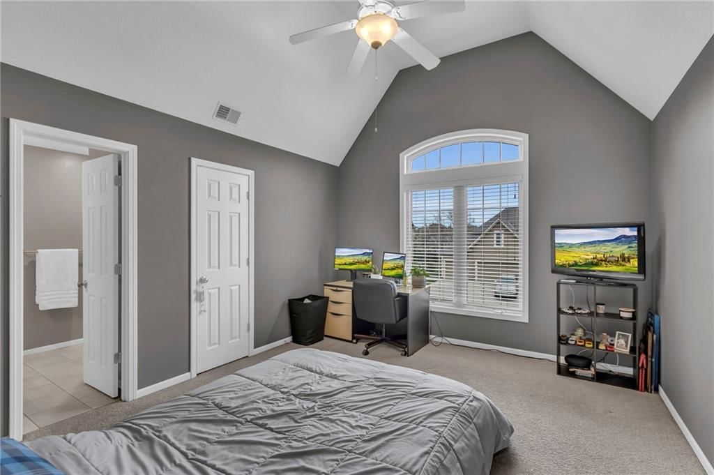 3825 NE 95TH Street — photo 39