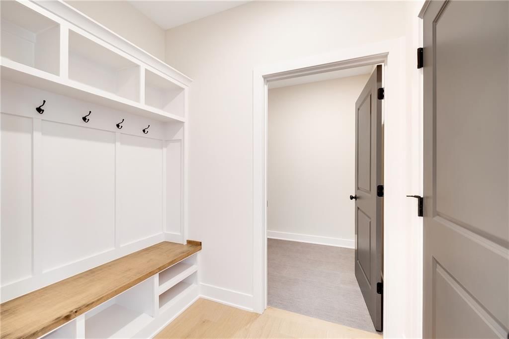 2040 SW Wheatfield Court — photo 7