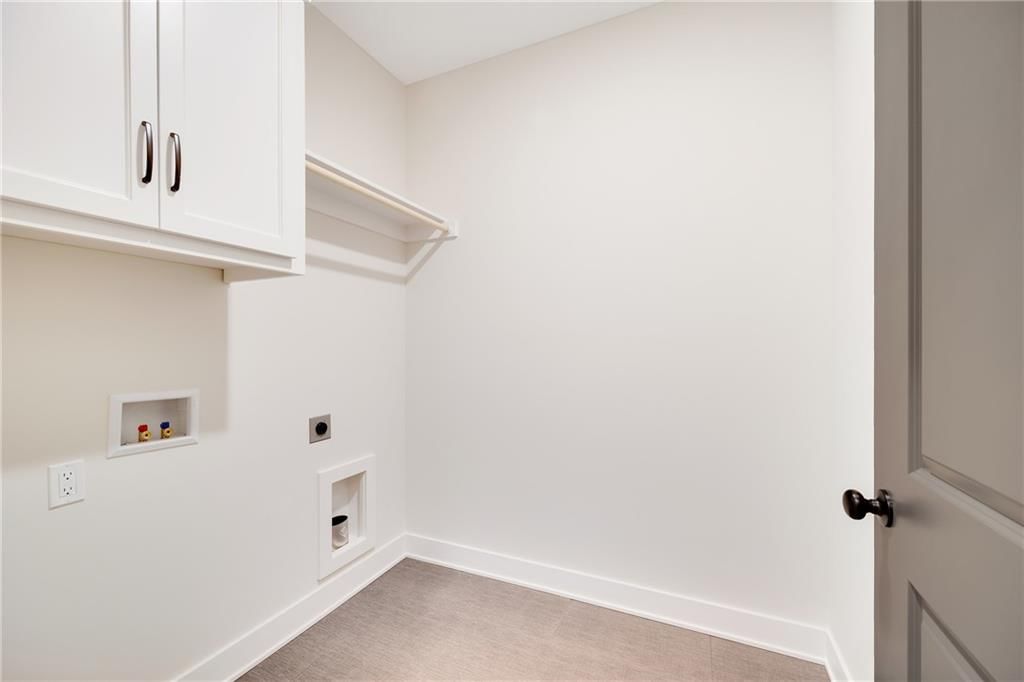 2040 SW Wheatfield Court — photo 8