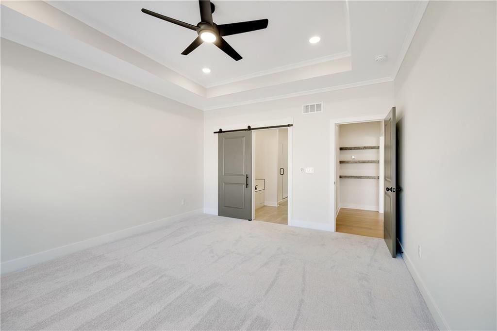 2040 SW Wheatfield Court — photo 17