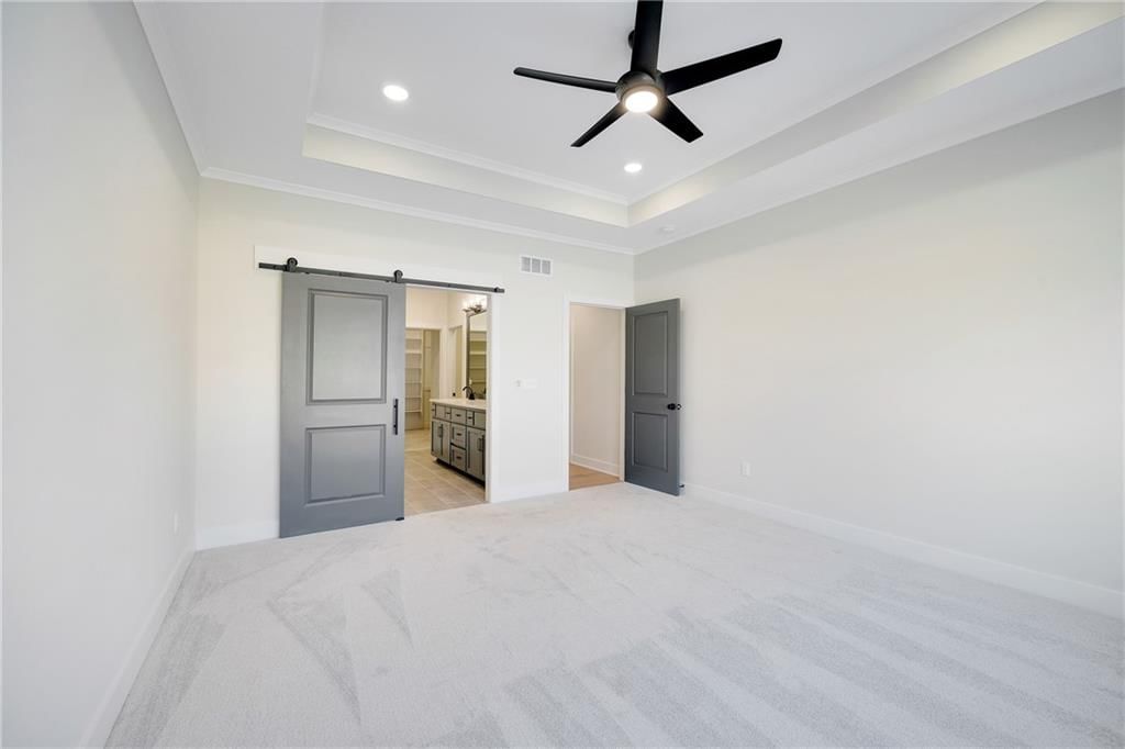 2040 SW Wheatfield Court — photo 18