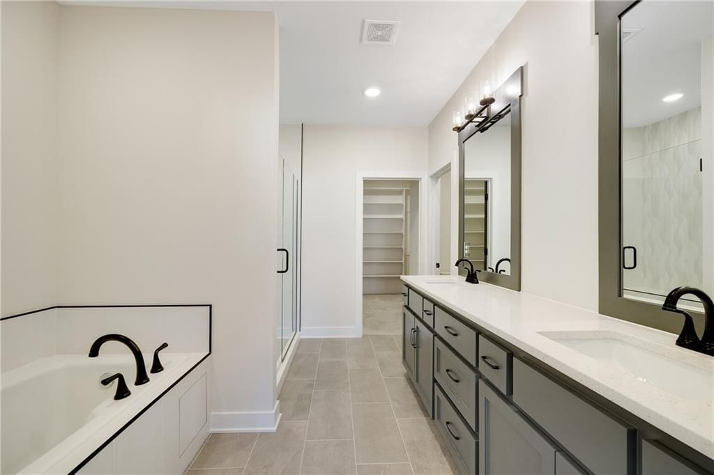 2040 SW Wheatfield Court — photo 19