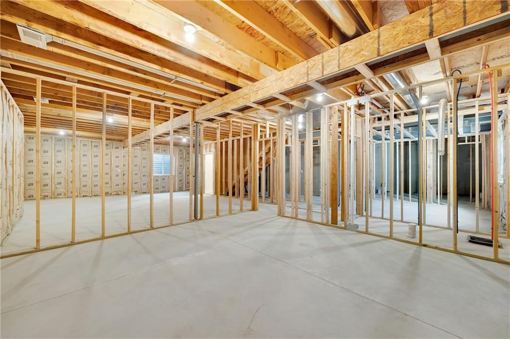 2040 SW Wheatfield Court — photo 28