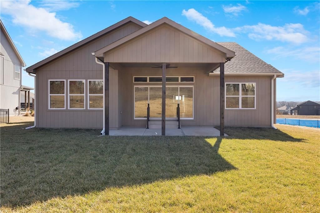 2040 SW Wheatfield Court — photo 30