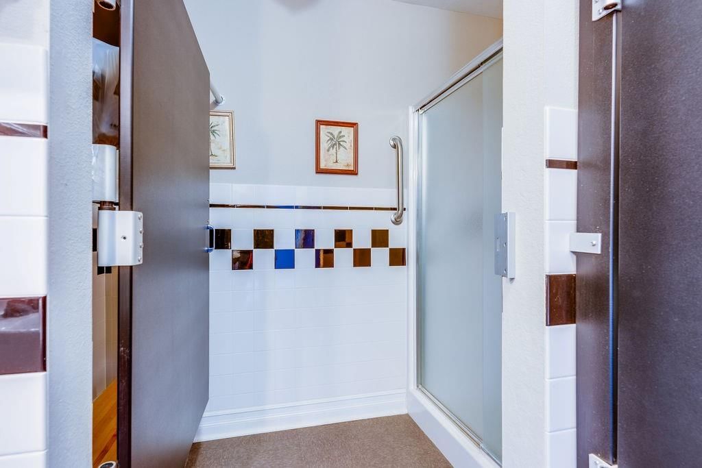 528 N Scott Avenue — photo 11