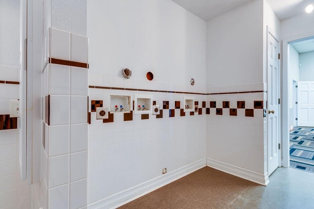 528 N Scott Avenue — photo 13