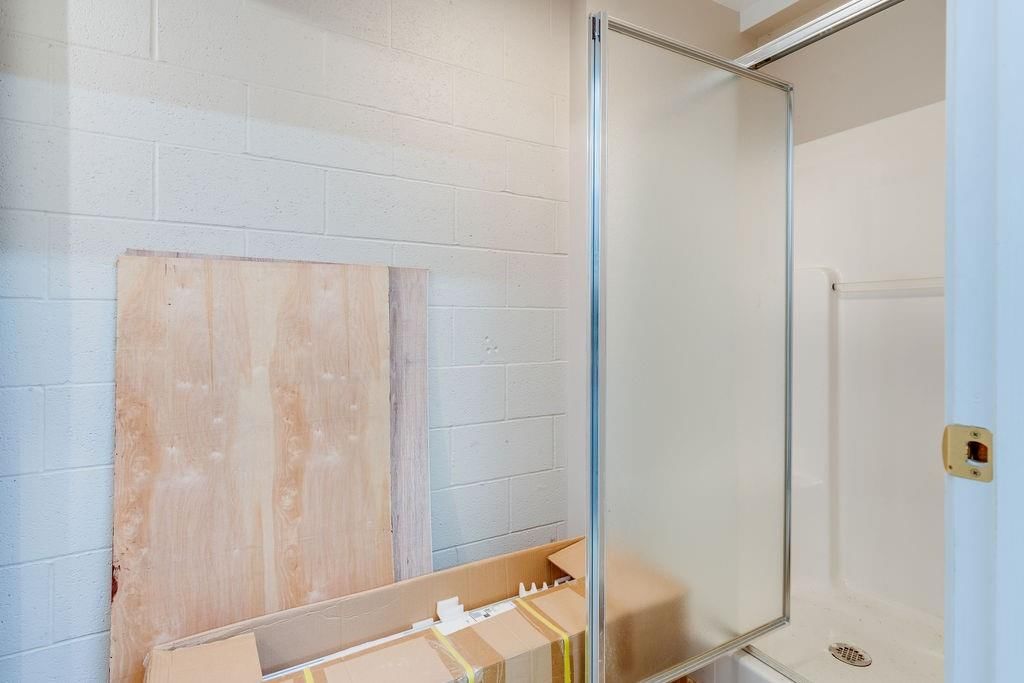 528 N Scott Avenue — photo 25