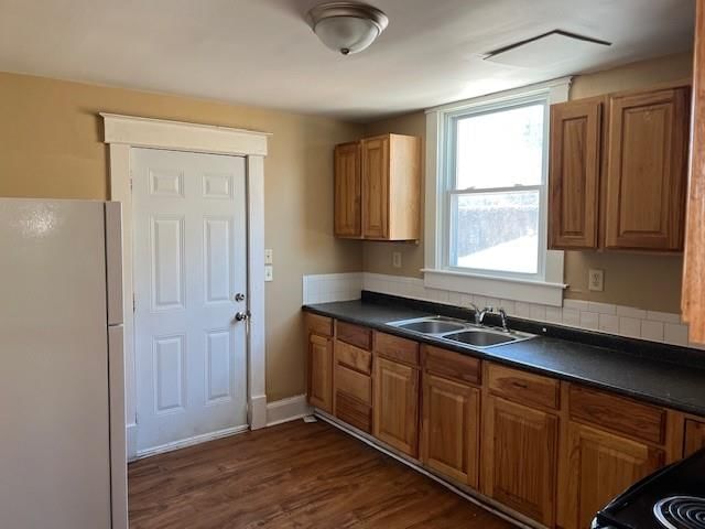 Photo 5 of 17 - 2628 Olive Street