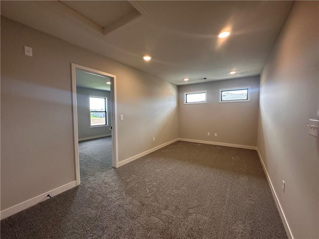 2315 Fishing Lane — photo 12