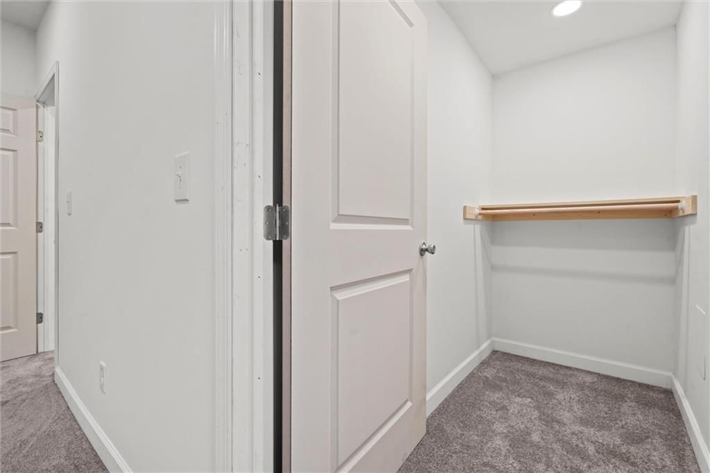 8715 N Allenton Avenue — photo 30
