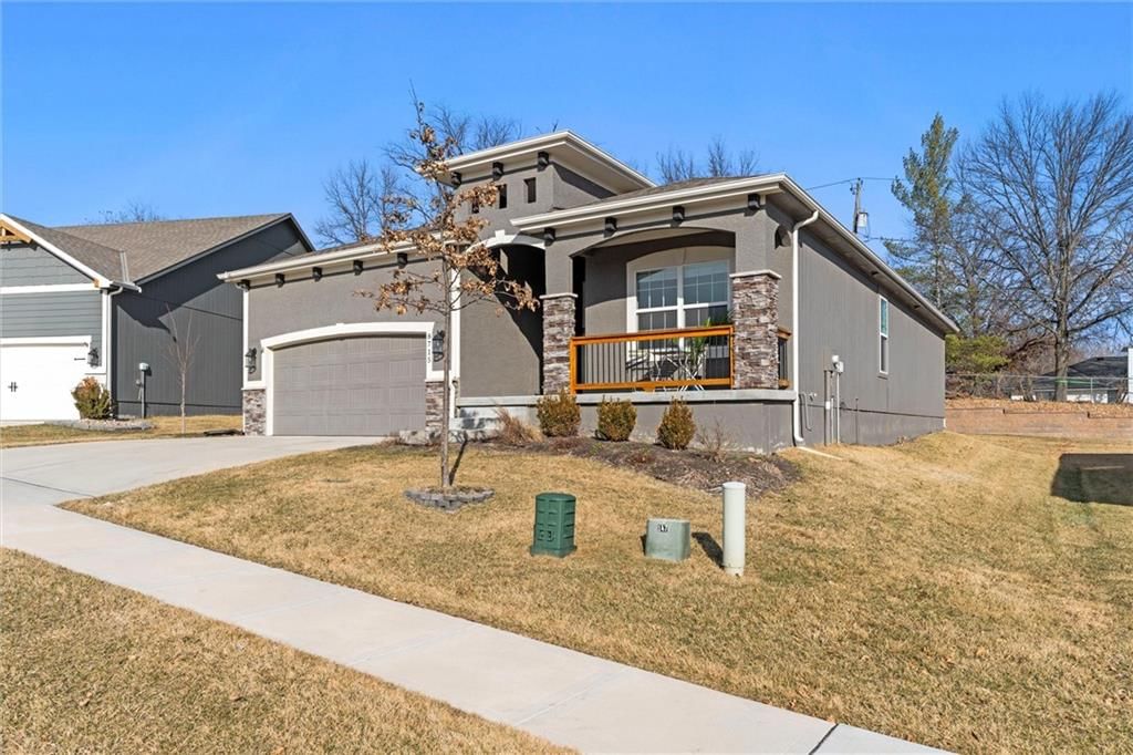 8715 N Allenton Avenue — photo 40